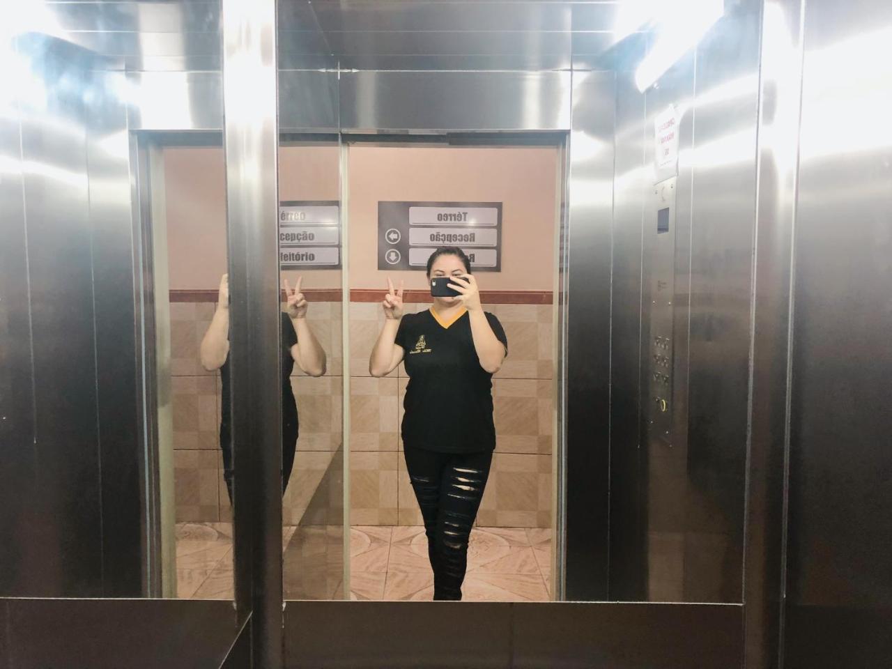 Hotel Mae Rainha 아파레시다 외부 사진
